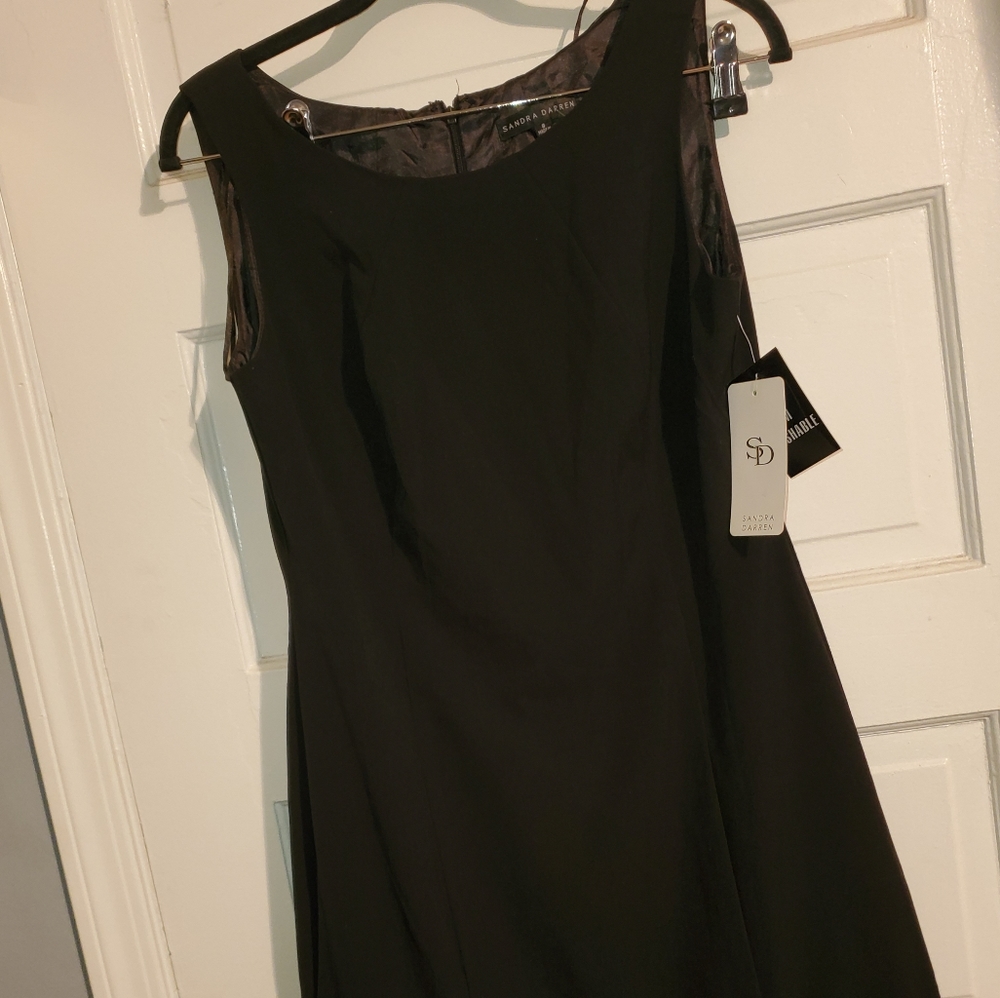 Dress - Picture 3 of 6